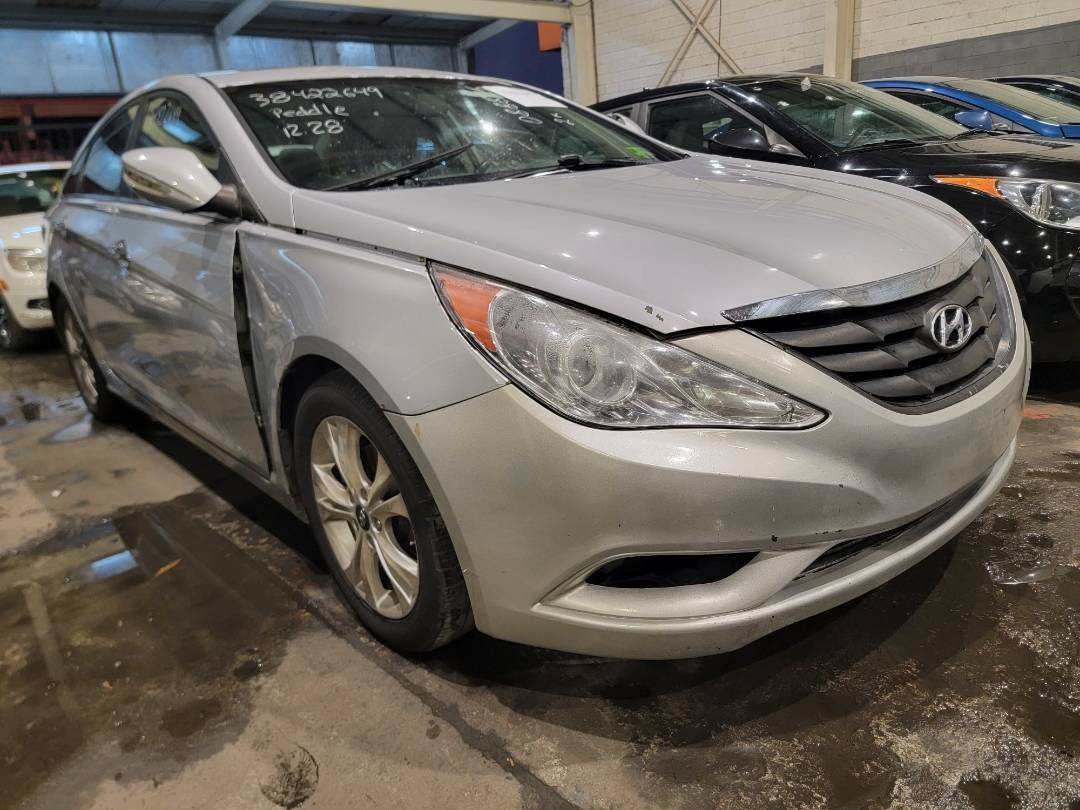 2011 HYUNDAI SONATA — 205683 Miles — Lot 38422649 - Marhaba Auctions Used Cars - Image 8