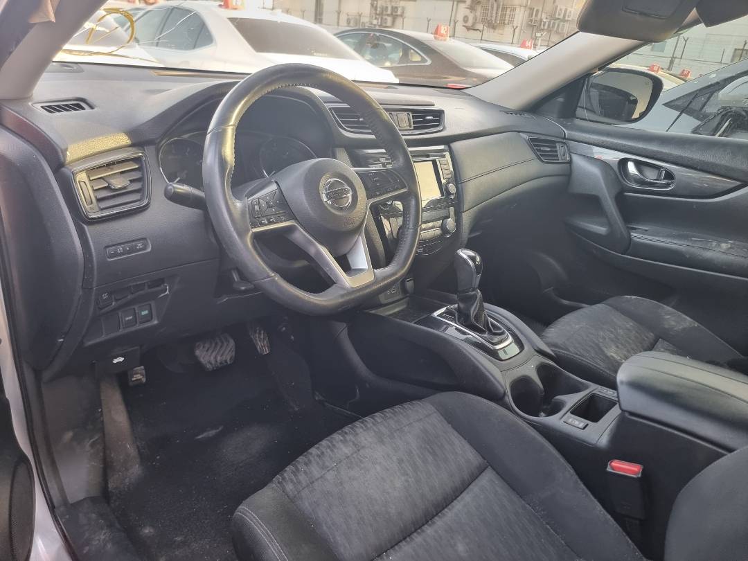 2018 NISSAN ROGUE — 188884 Miles — Lot 506198 — Souq - Marhaba Auctions Used Cars - Image 7