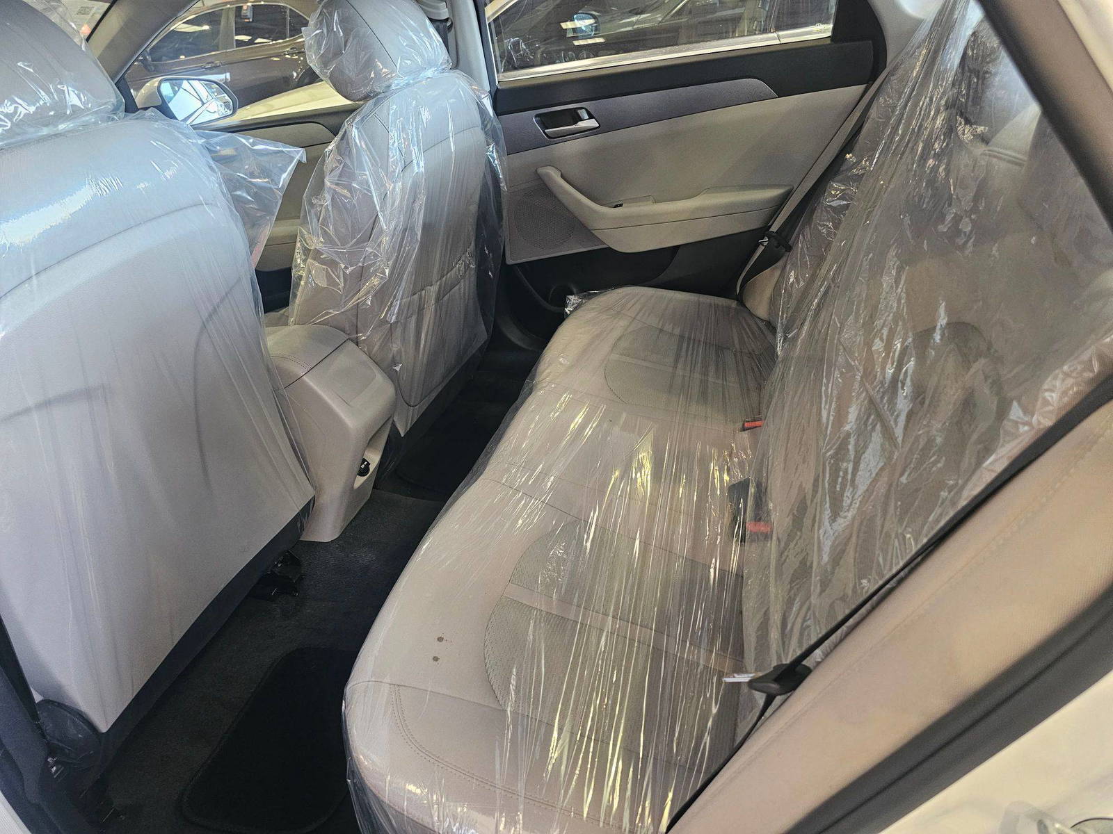 HYUNDAI SONATA 2018 - Marhaba Auction Used Cars - Image 9