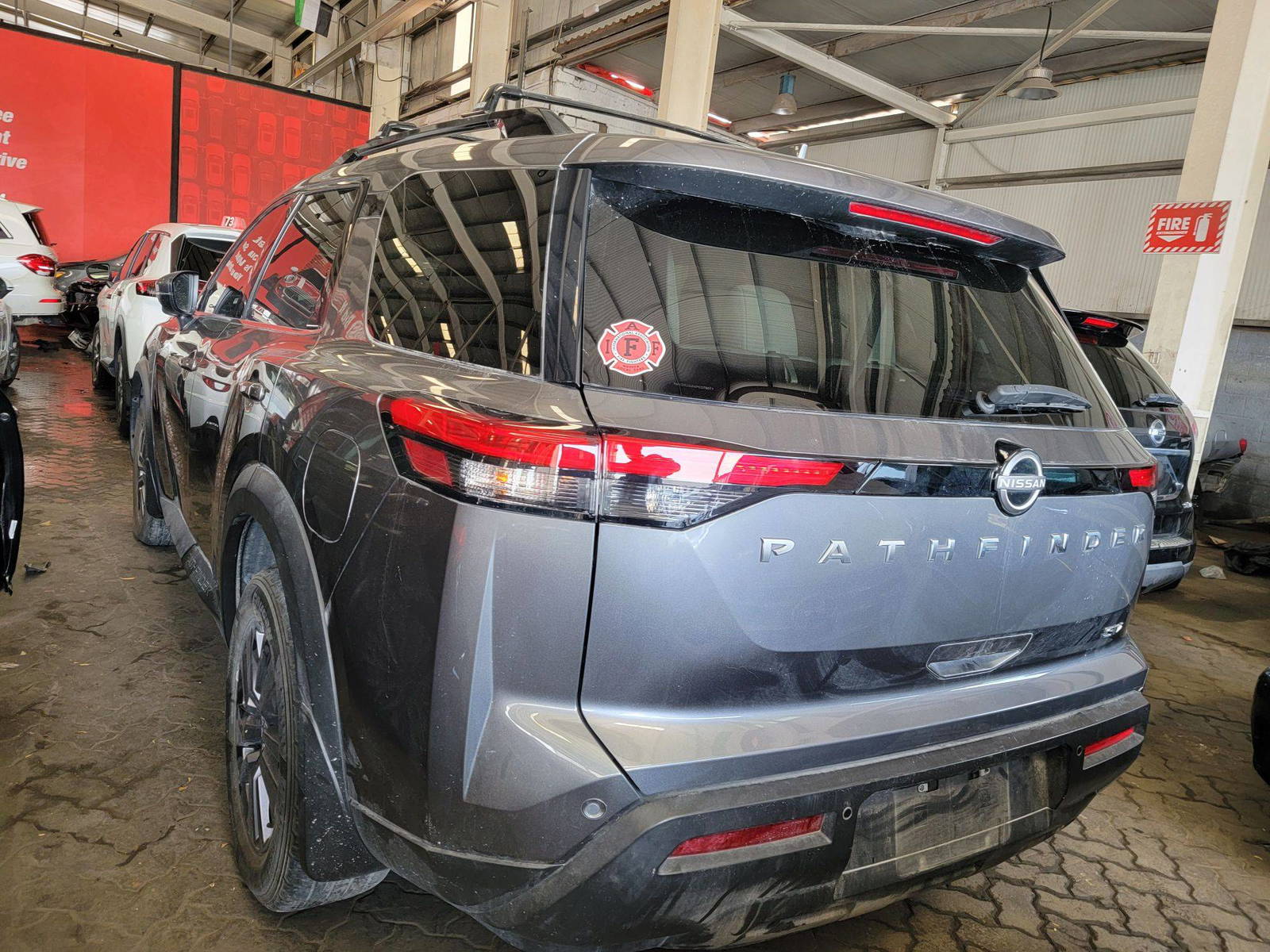 2023 NISSAN PATHFINDER — 26512 Miles — Lot 86820875 — Souq - Marhaba Auctions Used Cars - Image 4
