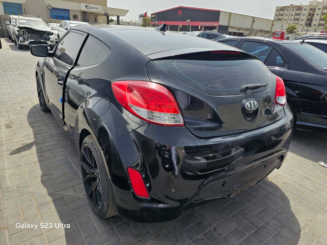 2014 HYUNDAI VELOSTER — 62368 KM — Lot 193749 — Ind. 12 - Marhaba Auctions Used Cars - Image 6