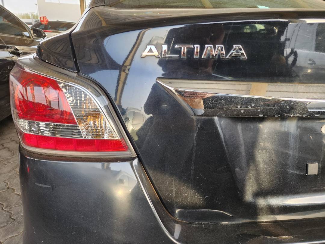 2015 NISSAN ALTIMA — 178761 Miles — Lot 38322091 - Marhaba Auctions Used Cars - Image 3
