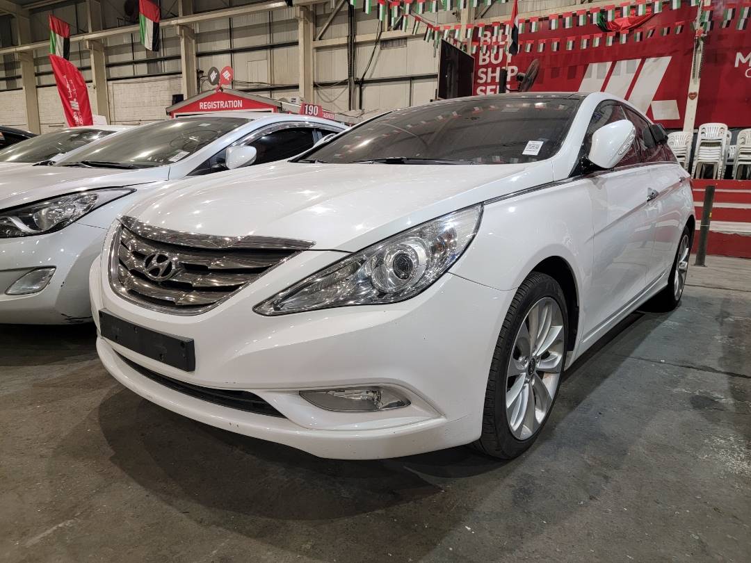 2010 HYUNDAI SONATA — 185869 KM — Lot 18872 — Main - Marhaba Auctions Used Cars - Image 5