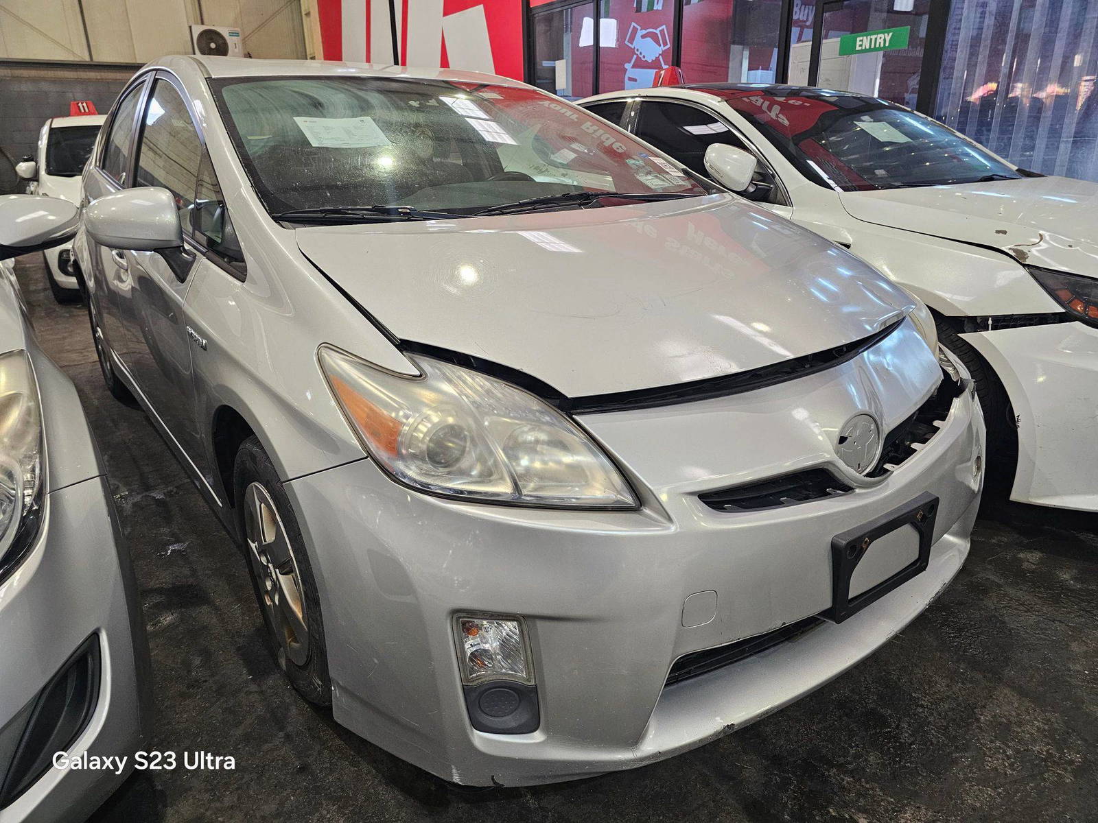 2010 TOYOTA PRIUS — 135686 Miles — Lot 42732801 — Main - Marhaba Auctions Used Cars - Image 4