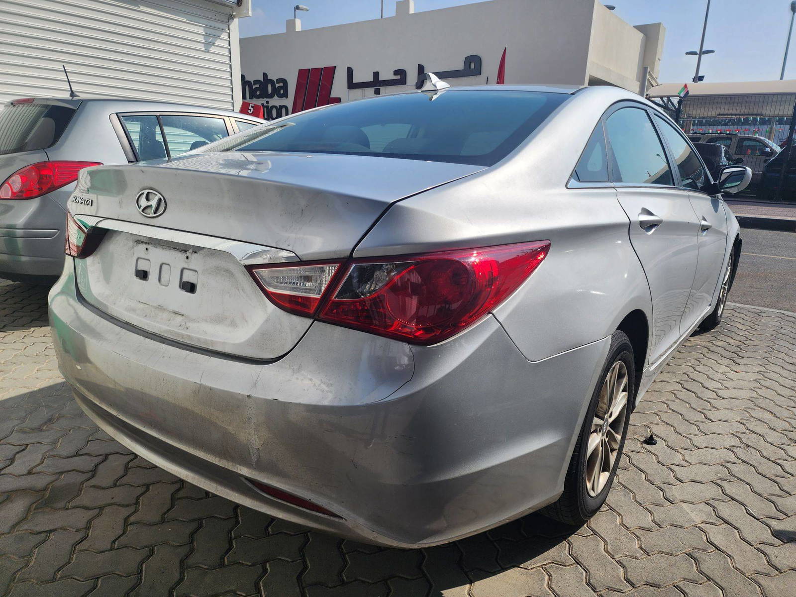 2012 HYUNDAI SONATA — 185560 Miles — Lot 67318303 - Marhaba Auctions Used Cars - Image 11