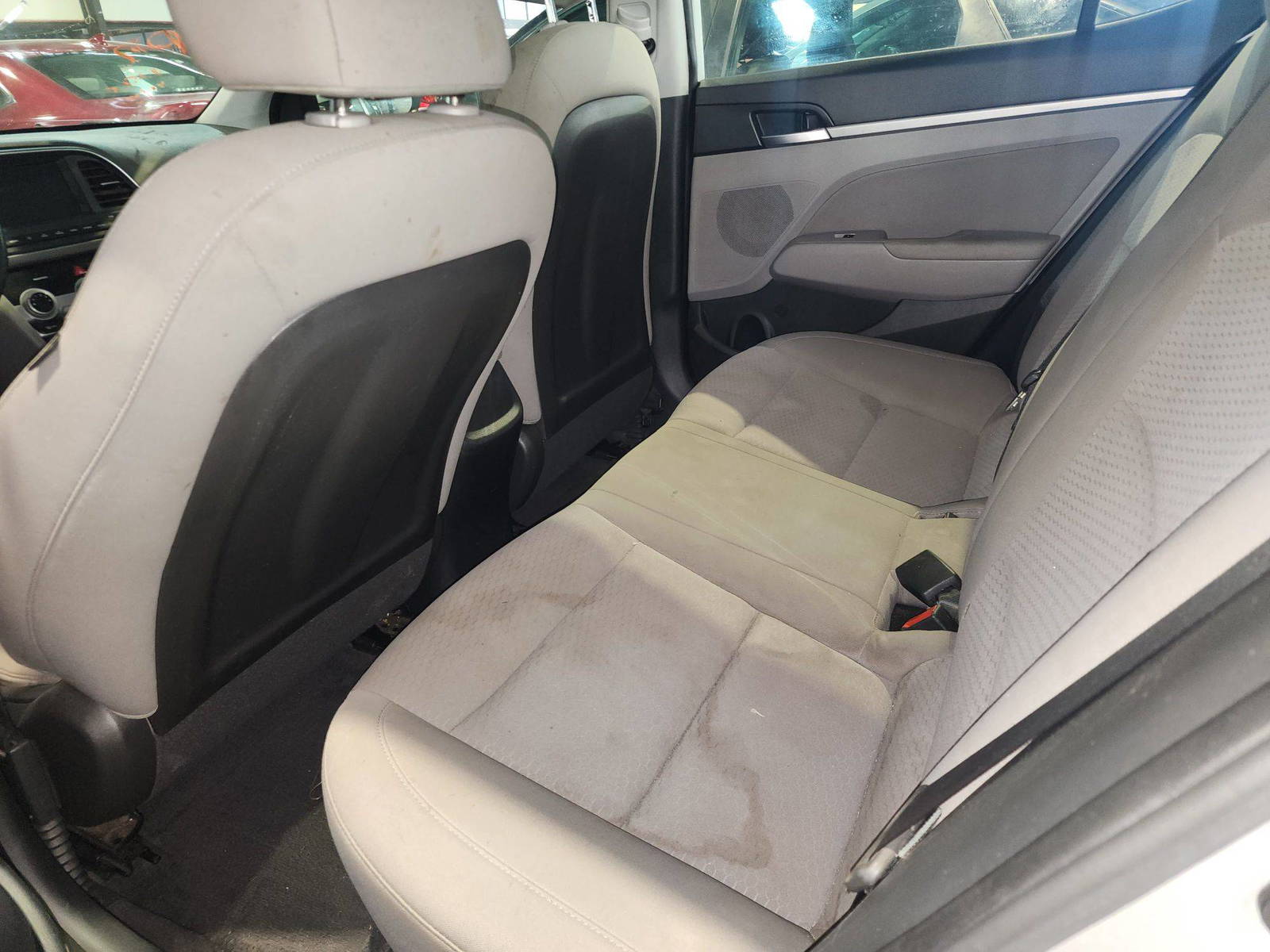 HYUNDAI ELANTRA 2019 - Marhaba Auction Used Cars - Image 7