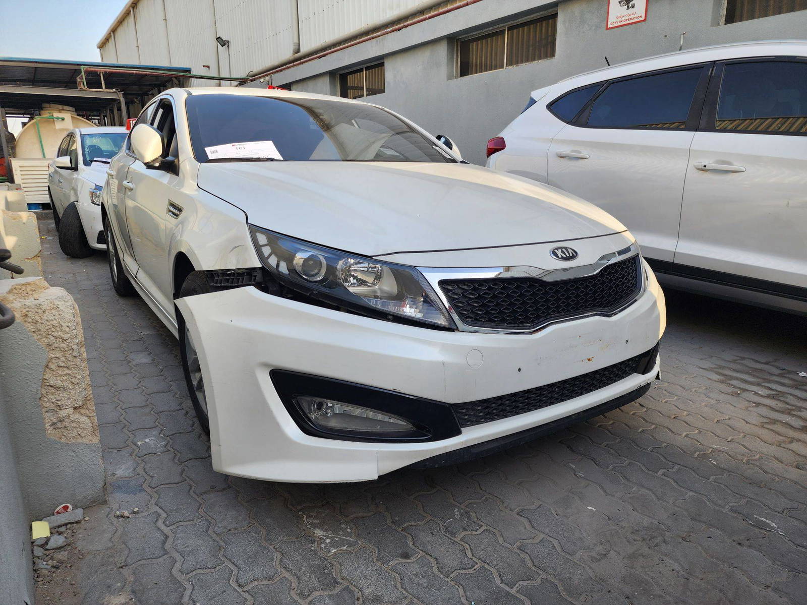 2013 KIA K5 — 99809 KM — Lot 397477 — Al Quoz - Marhaba Auctions Used Cars - Image 3