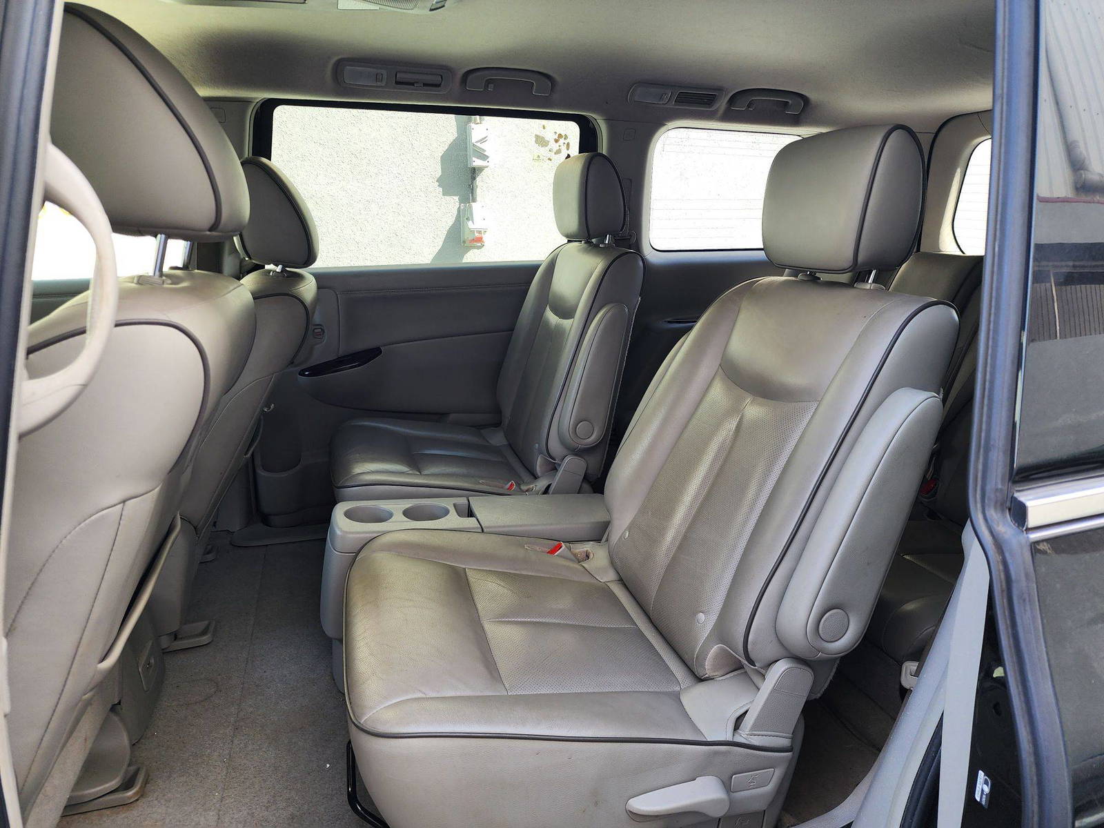 2012 NISSAN QUEST — 198821 Miles — Lot 40545699 — Al Quoz - Marhaba Auctions Used Cars - Image 7
