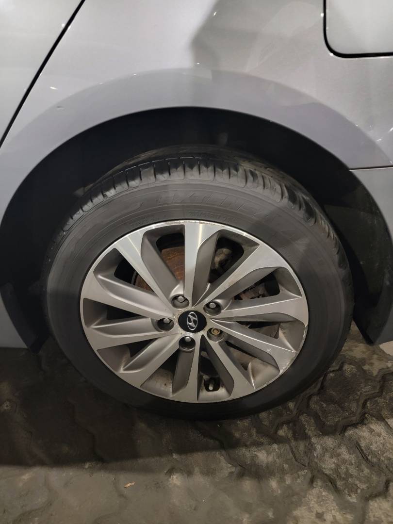2015 HYUNDAI SONATA — 205511 Miles — Lot v — Main - Marhaba Auctions Used Cars - Image 9