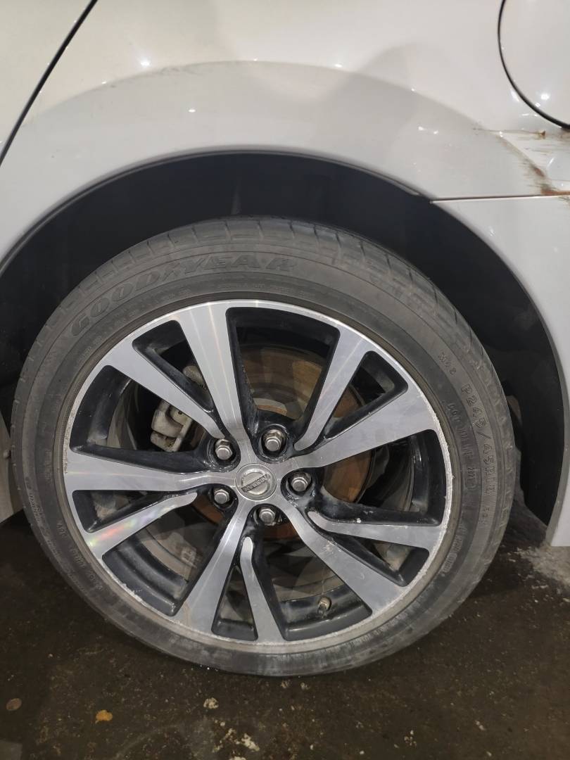 2018 NISSAN MAXIMA — 125874 Miles — Lot C361623 — Main - Marhaba Auctions Used Cars - Image 9