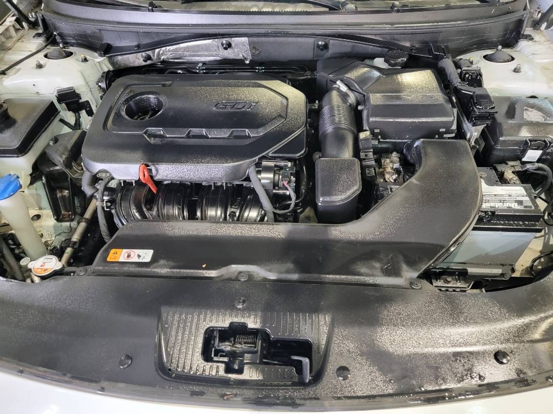 2015 HYUNDAI SONATA — 161430 Miles — Lot 71035274 — Main - Marhaba Auctions Used Cars - Image 11