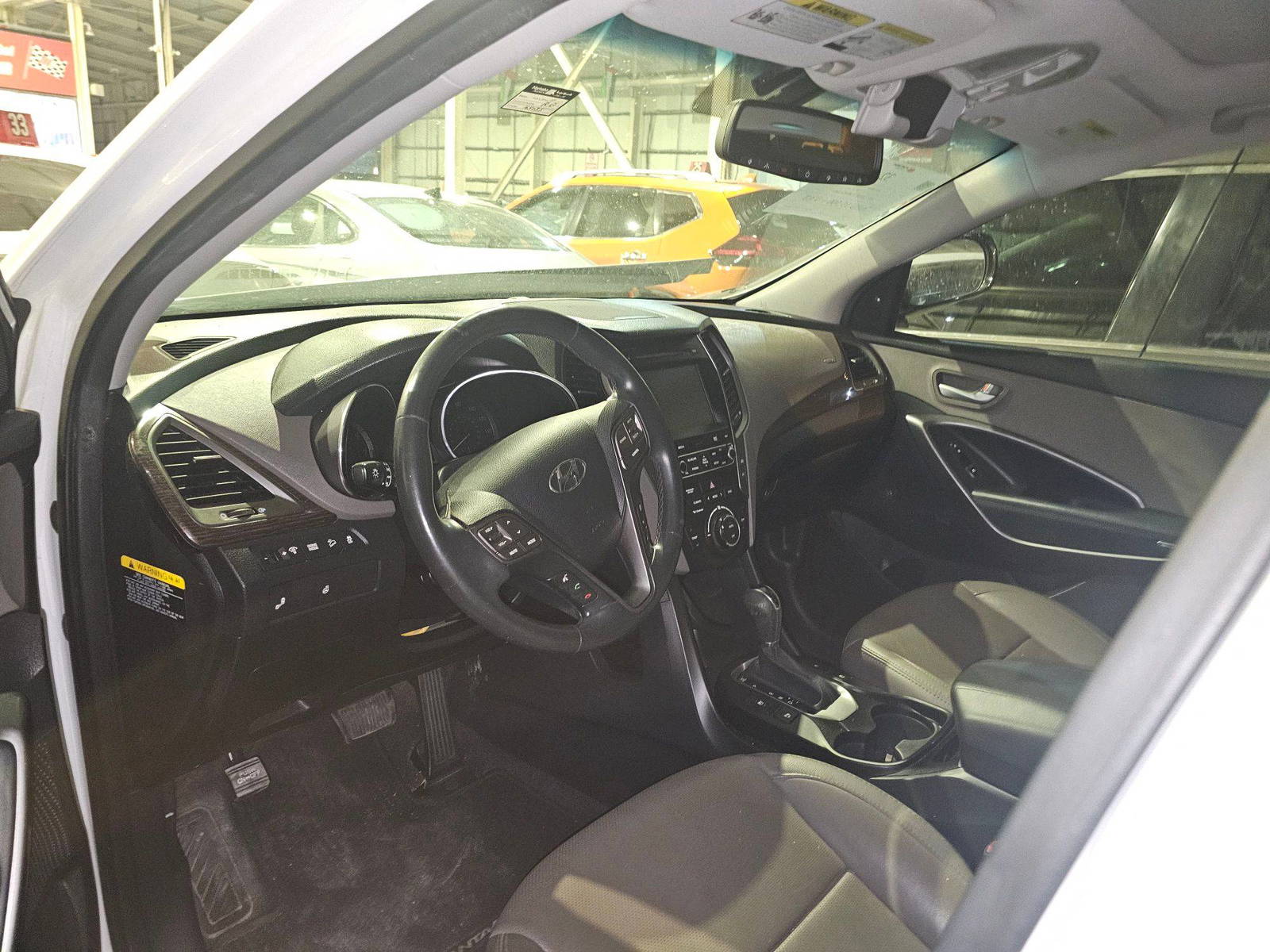 HYUNDAI SANTA FE SPORT 2017 - Marhaba Auction Used Cars - Image 8
