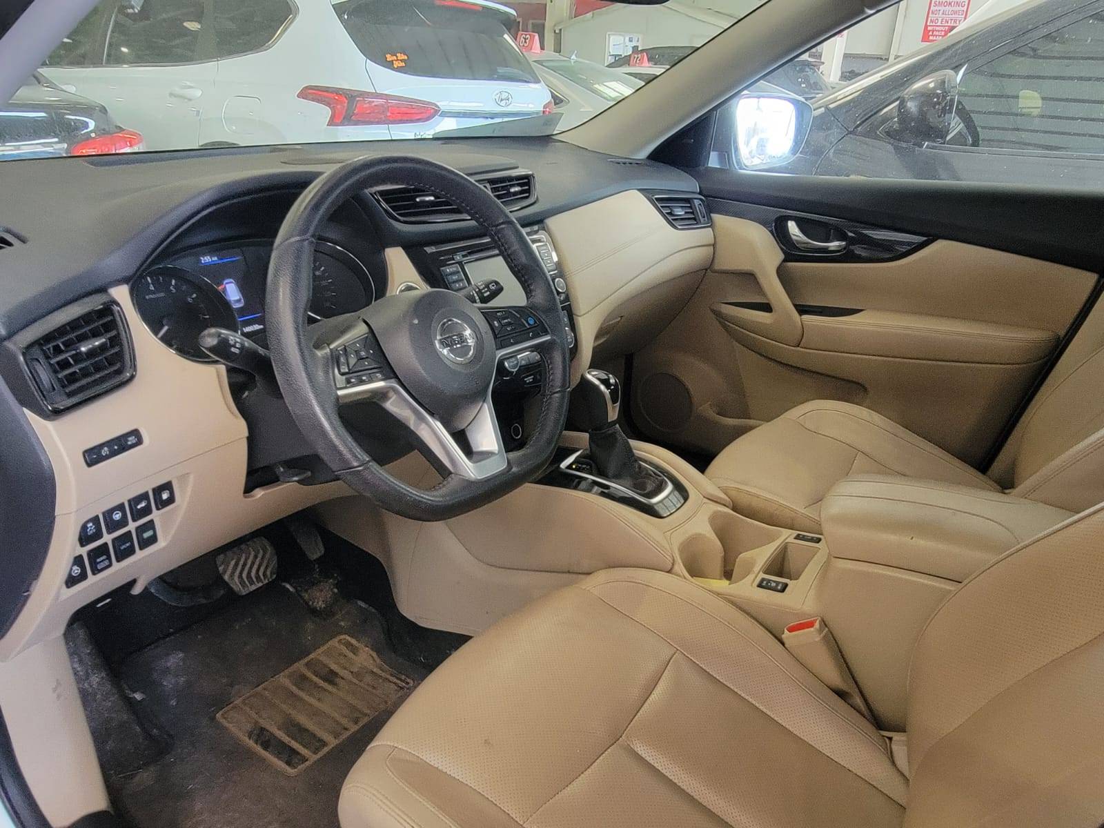 2019 NISSAN ROGUE — 140029 KM — Lot KC763632 — Main - Marhaba Auctions Used Cars - Image 10