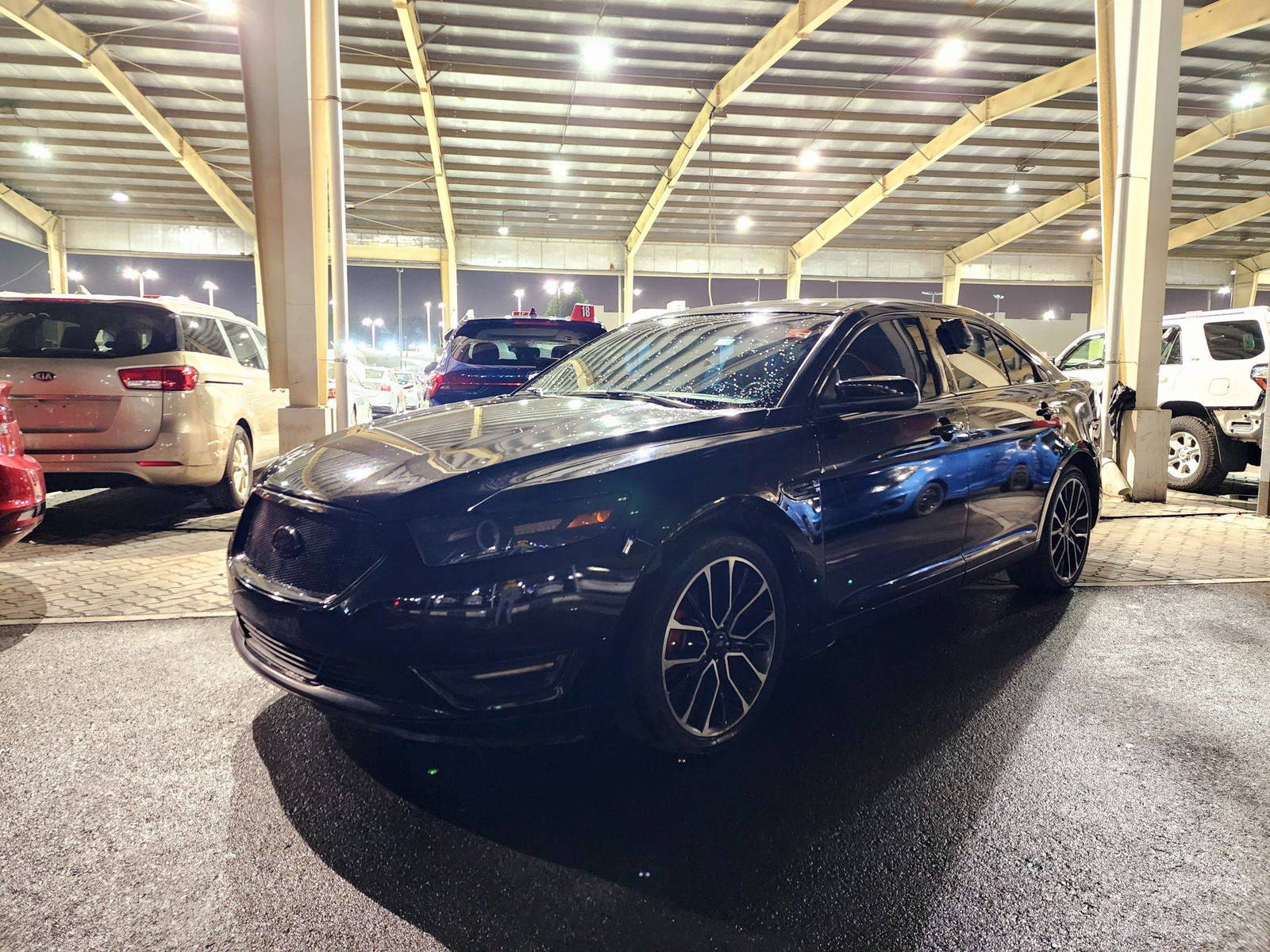 2017 FORD TAURUS — 119767 KM — Lot G112618 — Souq - Marhaba Auctions Used Cars - Image 5
