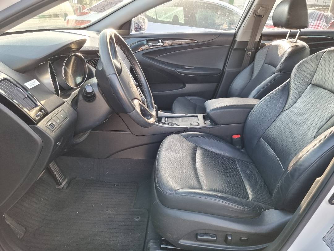 2011 HYUNDAI SONATA — 236397 KM — Lot 248415 — Ind. 12 - Marhaba Auctions Used Cars - Image 6