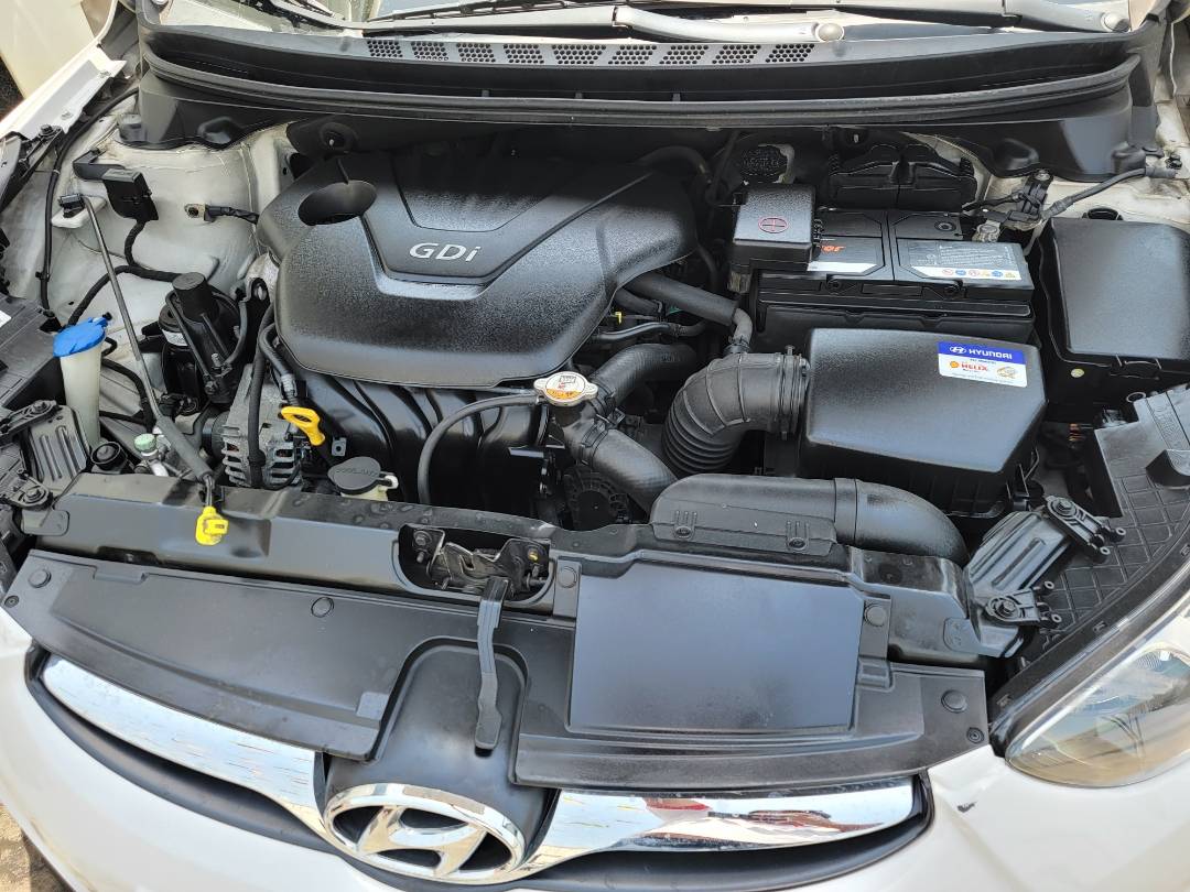 2012 HYUNDAI AVANTE — 133552 KM — Lot 492711 — Main - Marhaba Auctions Used Cars - Image 10