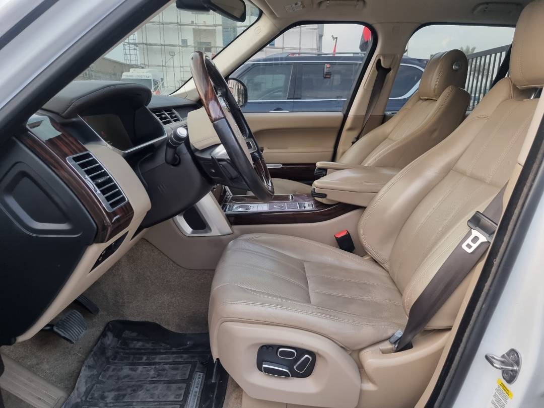 2014 LAND ROVER RANGE ROVER — 297913 KM — Lot EA193835 — Main - Marhaba Auctions Used Cars - Image 8