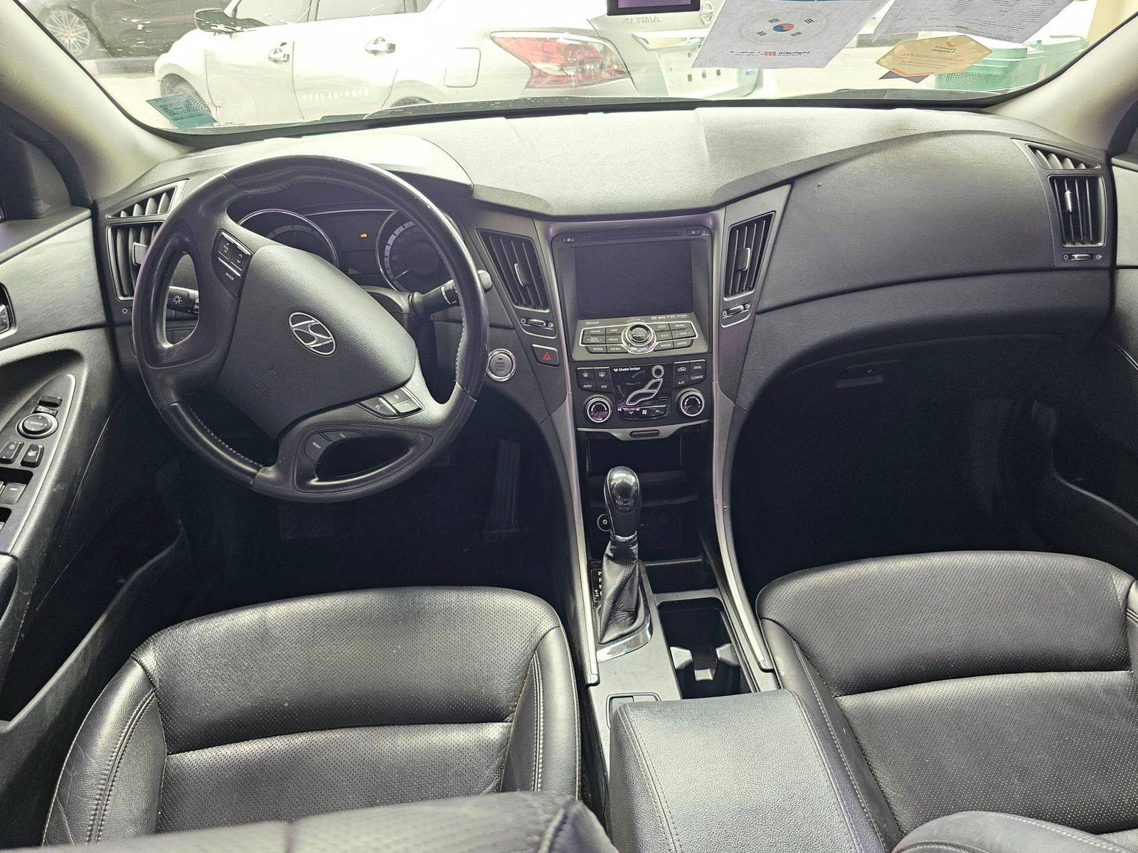 HYUNDAI SONATA 2012 - Marhaba Auction Used Cars - Image 7