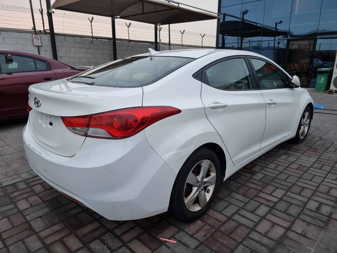 2013 HYUNDAI ELANTRA — 206596 Miles — Lot 125487 — Ind. 12 - Marhaba Auctions Used Cars - Image 4