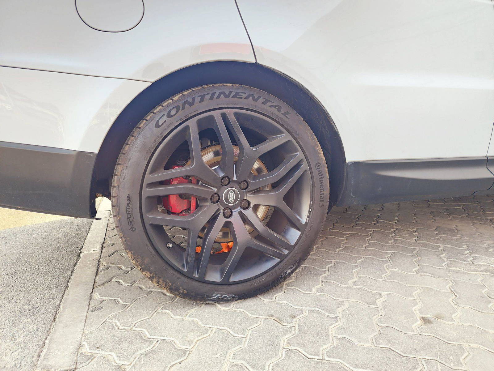 LAND ROVER RANGE ROVER SPORT 2016 - Marhaba Auction Used Cars - Image 12