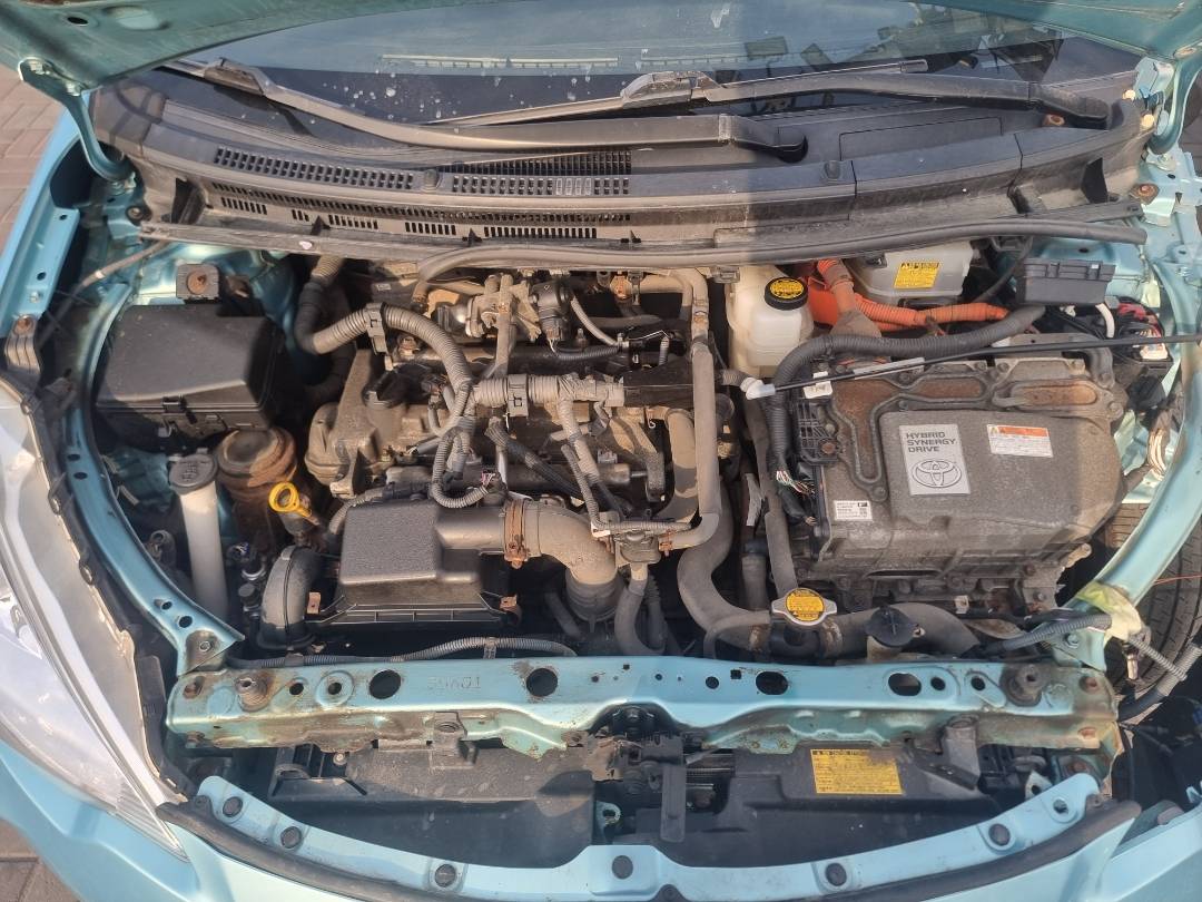 TOYOTA PRIUS C 2014 - Marhaba Auction Used Cars - Image 10
