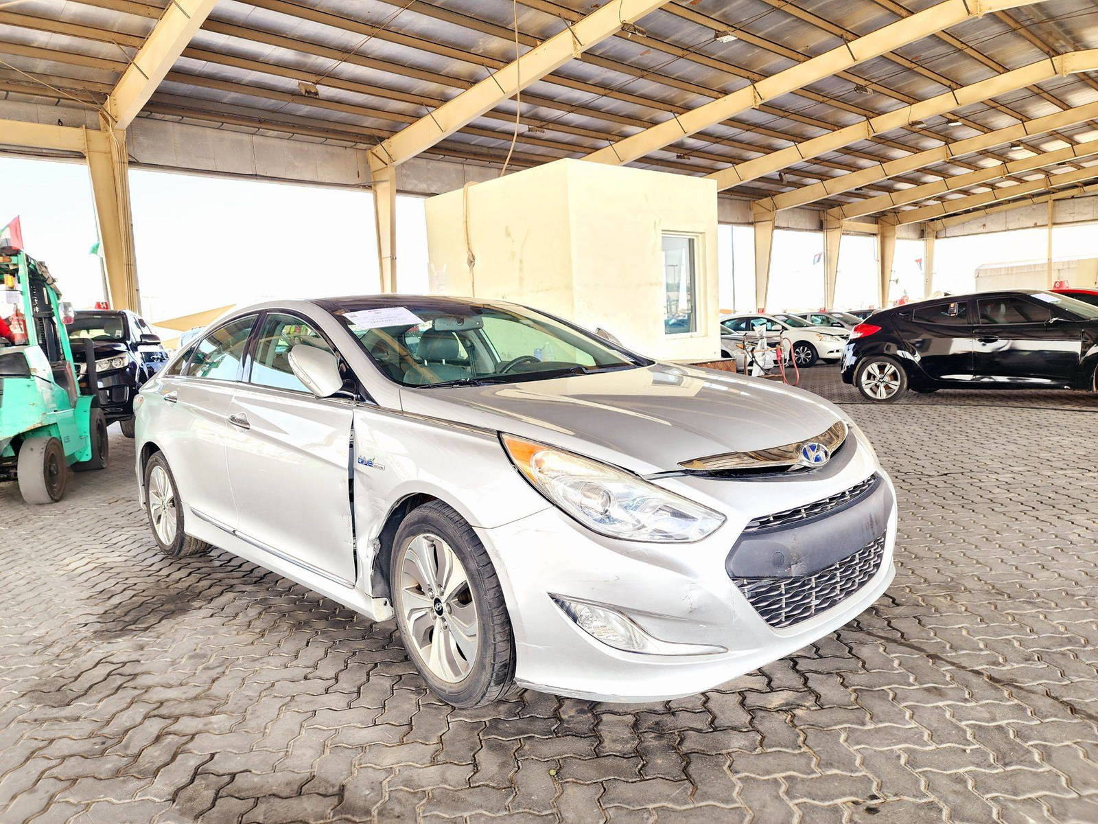 2013 HYUNDAI SONATA — 120548 Miles — Lot 64558 — Main - Marhaba Auctions Used Cars - Image 4