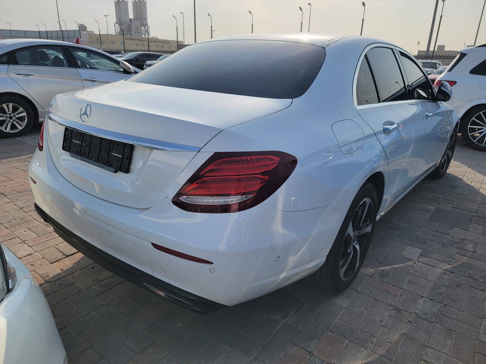 2020 MERCEDES BENZ E-250 — 154669 KM — Lot 766842 - Marhaba Auctions Used Cars - Image 11