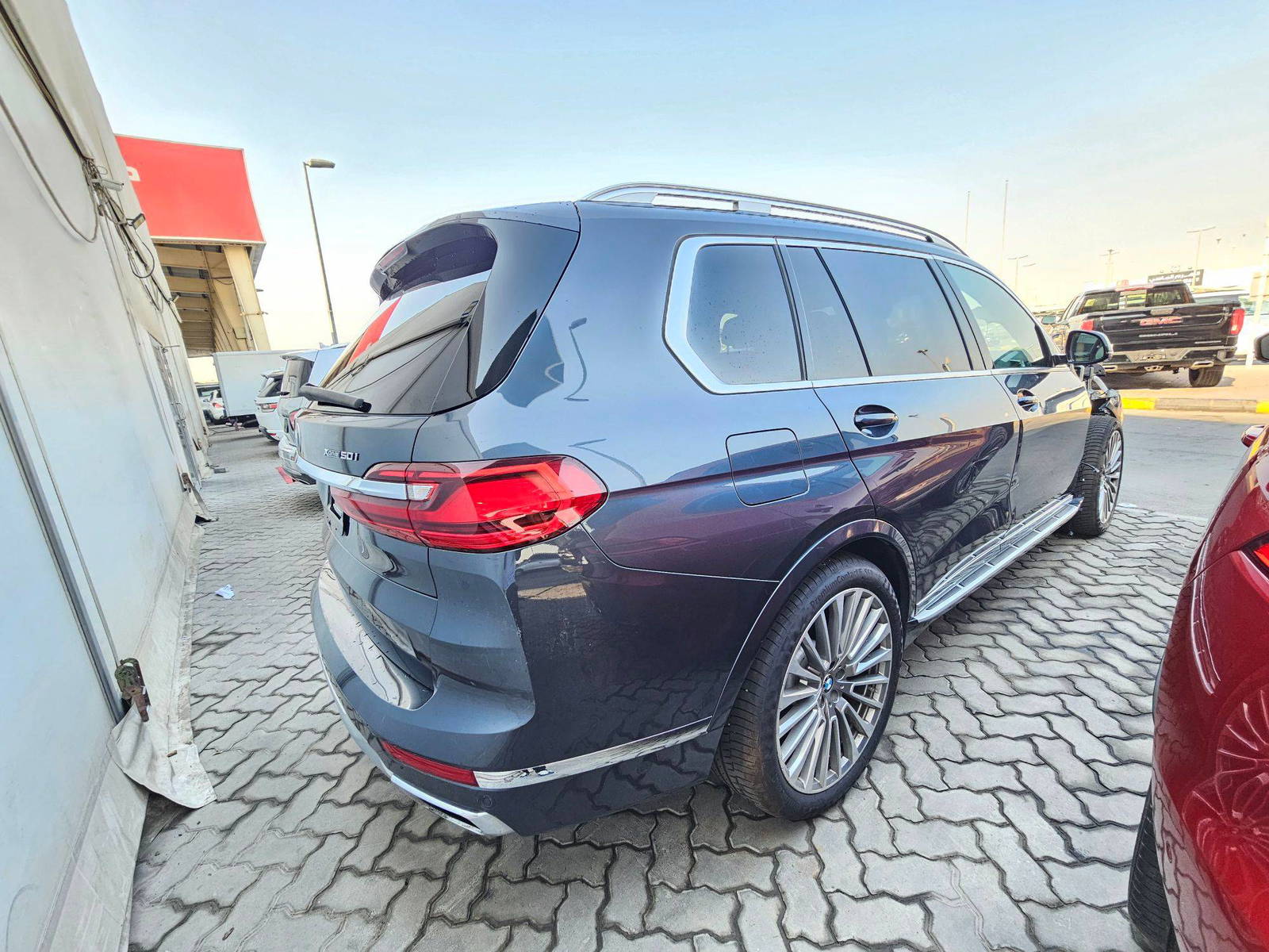2019 BMW X7 XDRIVE50I — 49653 Miles — Lot 53991255 — Main - Marhaba Auctions Used Cars - Image 4