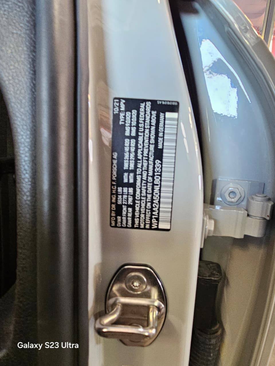 PORSCHE MACAN 2022 - Marhaba Auction Used Cars - Image 11