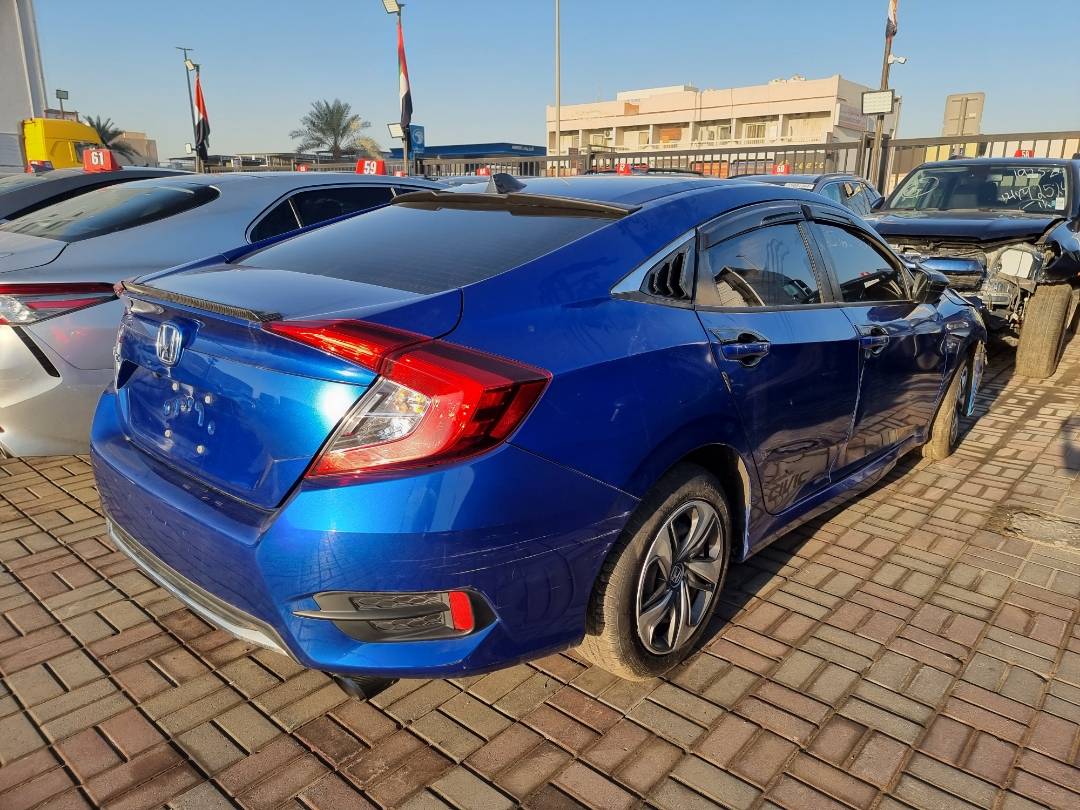 2020 HONDA CIVIC — 51748 Miles — Lot 124587 — Ind. 12 - Marhaba Auctions Used Cars - Image 4