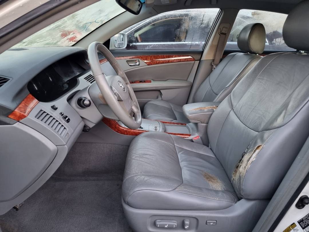 2005 TOYOTA AVALON — 202826 Miles — Lot 2135487 — Ind. 12 - Marhaba Auctions Used Cars - Image 8