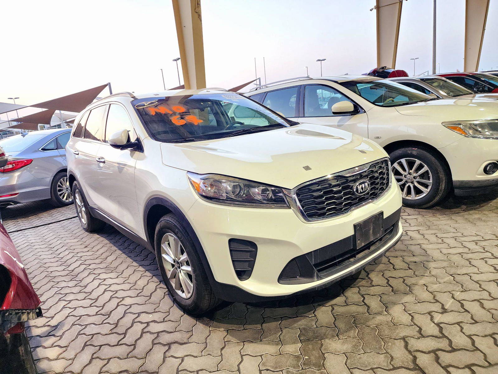 2019 KIA SORENTO — 110928 Miles — Lot 69275474 — Souq - Marhaba Auctions Used Cars - Image 4