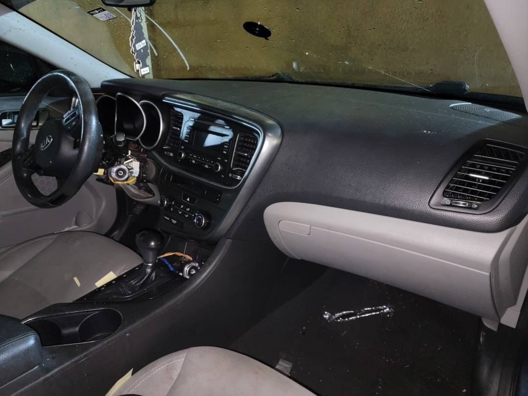 2015 KIA OPTIMA — 158159 Miles — Lot 37968607 - Marhaba Auctions Used Cars - Image 4
