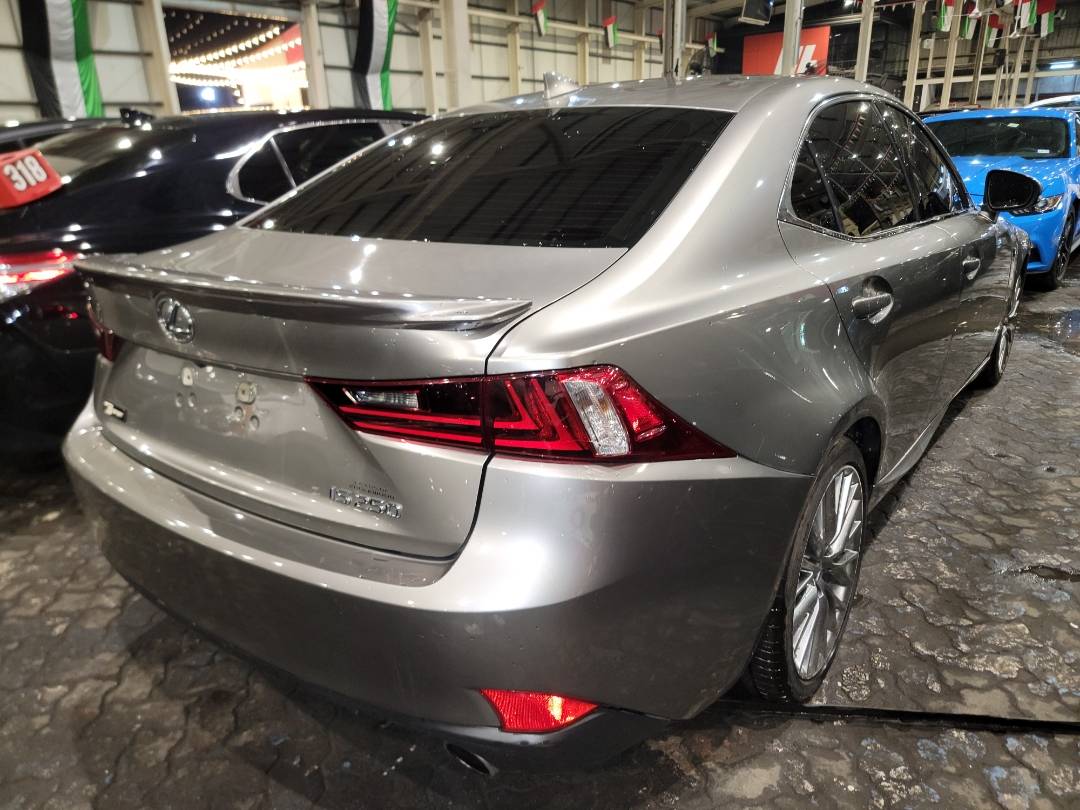 2014 LEXUS IS 250 — 110047 Miles — Lot 5005034 - Marhaba Auctions Used Cars - Image 4