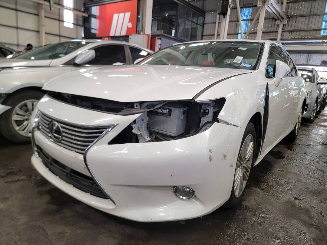 2015 LEXUS ES 350 — 116571 Miles — Lot 57412064 — Main - Marhaba Auctions Used Cars - Image 5