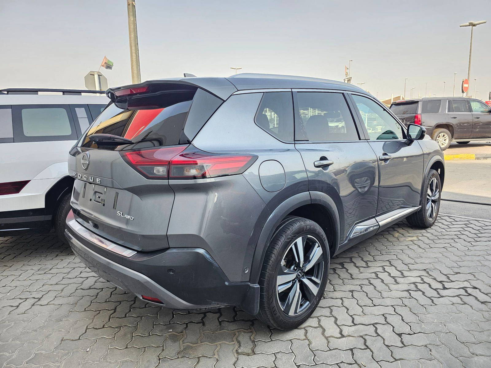 2022 NISSAN ROGUE — 74102 KM — Lot CB9NC720753 — Souq - Marhaba Auctions Used Cars - Image 3