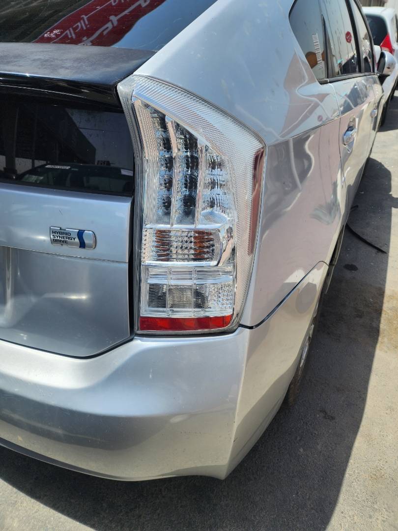 2011 TOYOTA PRIUS — 181303 Miles — Lot 77563 - Marhaba Auctions Used Cars - Image 10