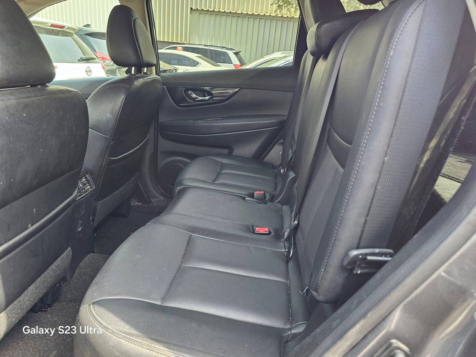 NISSAN ROGUE 2017 - Marhaba Auction Used Cars - Image 10