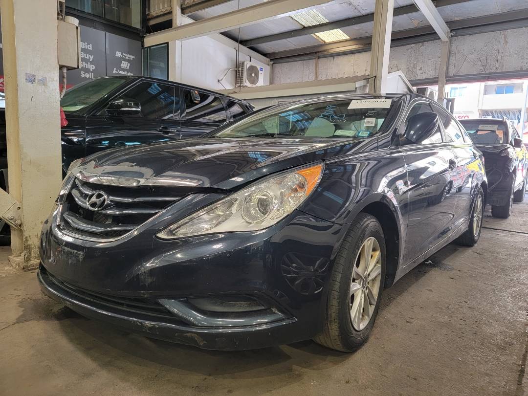 2013 HYUNDAI SONATA — 124923 Miles — Lot 801332 — Main - Marhaba Auctions Used Cars - Image 5