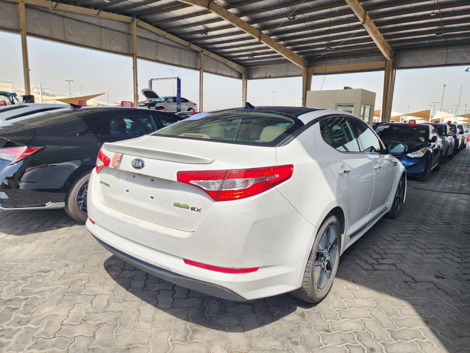 2013 KIA OPTIMA — 135138 Miles — Lot 1640396 — Souq - Marhaba Auctions Used Cars - Image 4