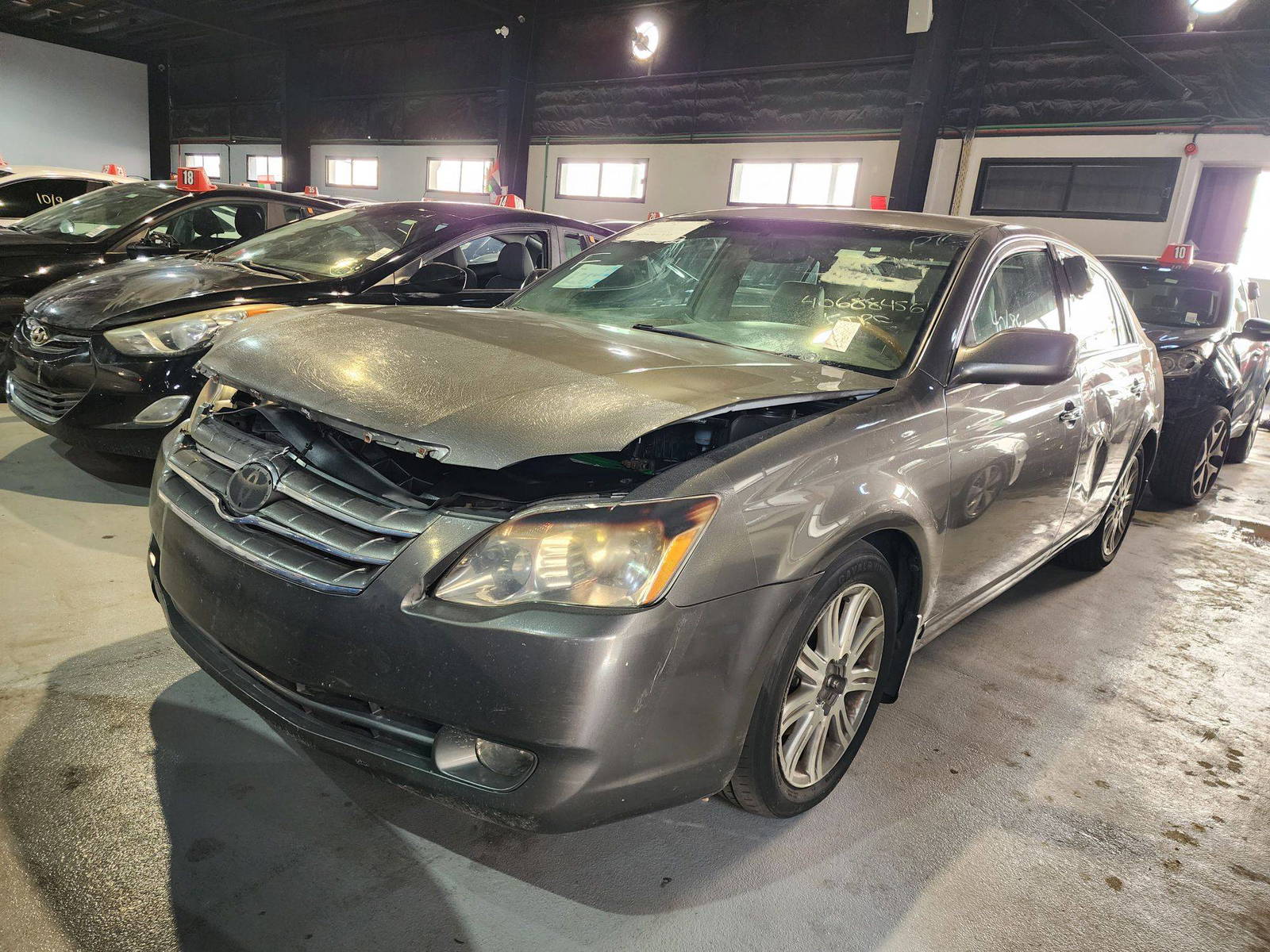 2005 TOYOTA AVALON — 195166 Miles — Lot 40688456 — Main - Marhaba Auctions Used Cars - Image 12
