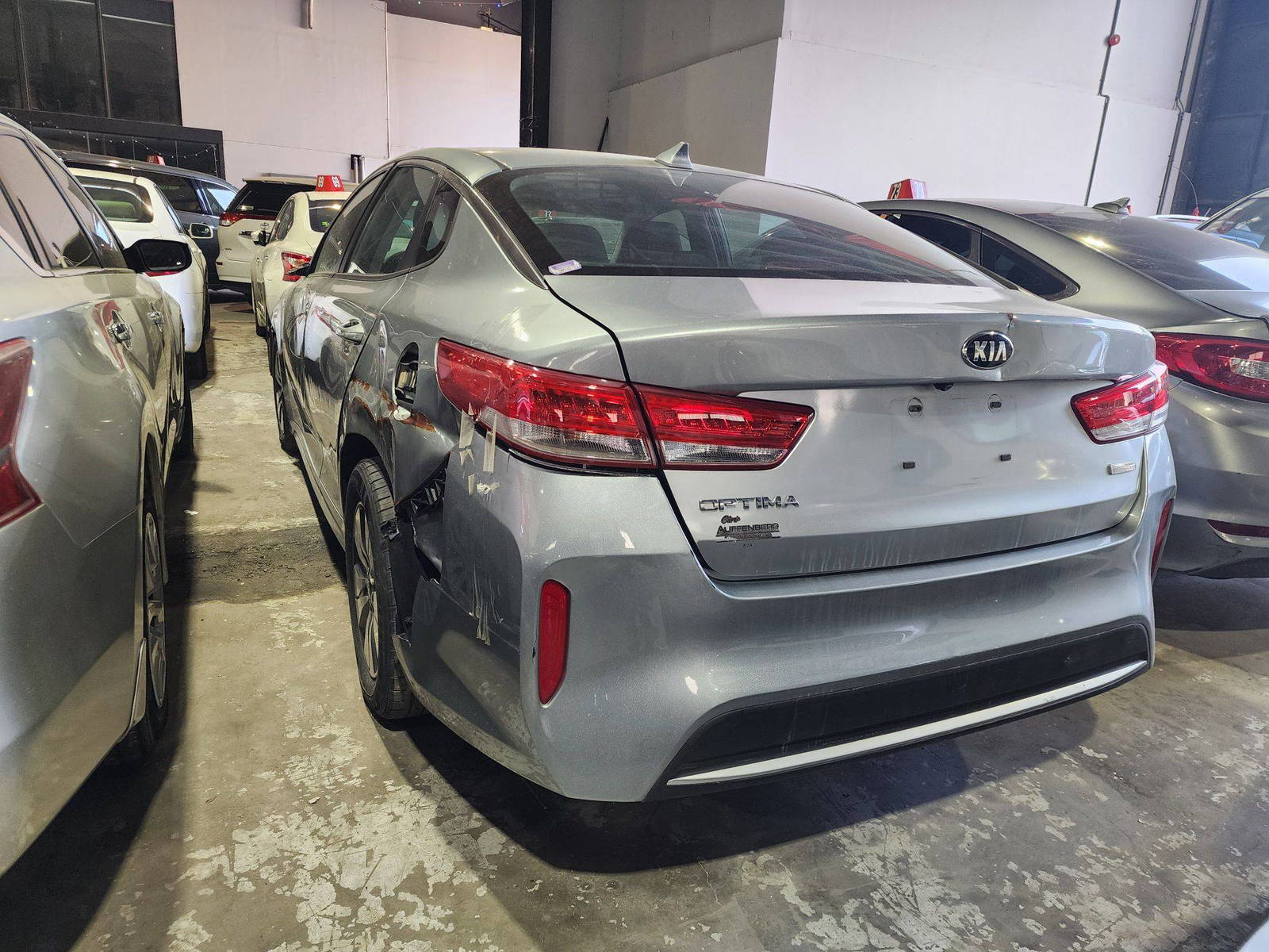2018 KIA OPTIMA — 147896 Miles — Lot 023098 — Souq - Marhaba Auctions Used Cars - Image 5