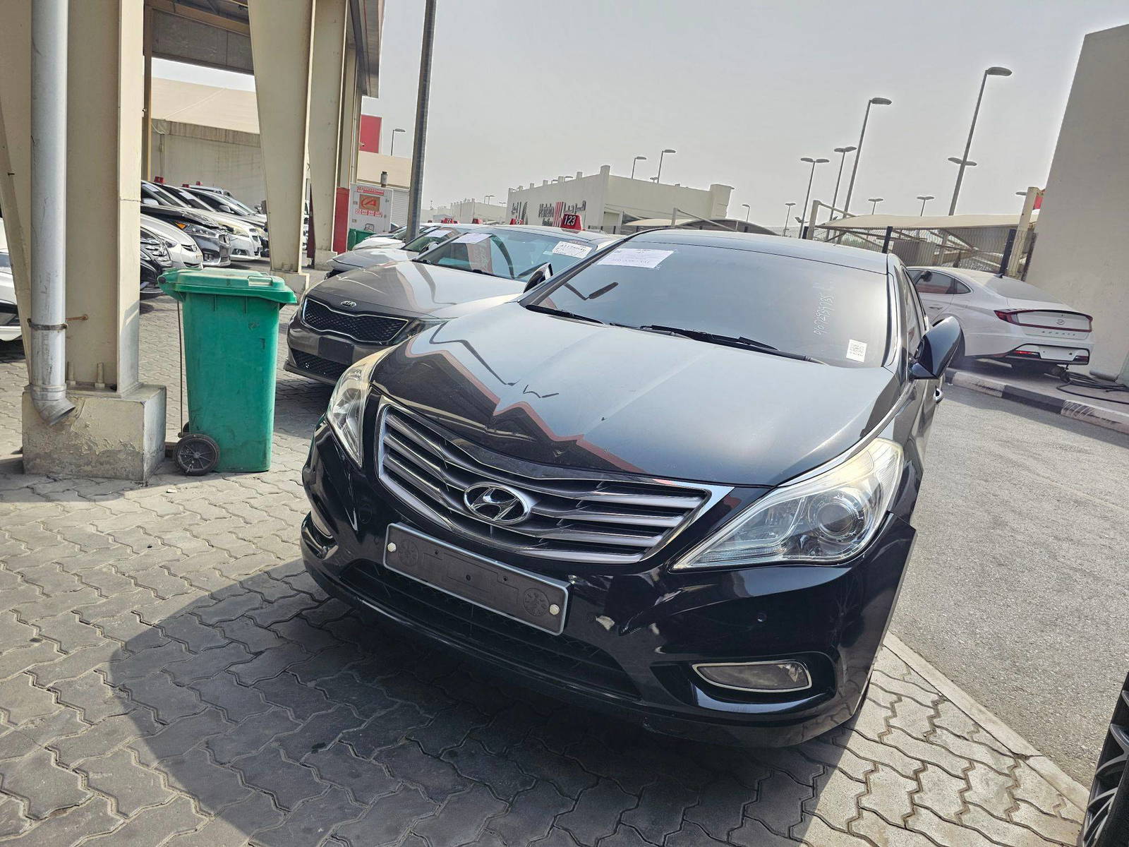 2011 HYUNDAI GRANDEUR — 143998 KM — Lot 007529 — Ind. 12 - Marhaba Auctions Used Cars - Image 5