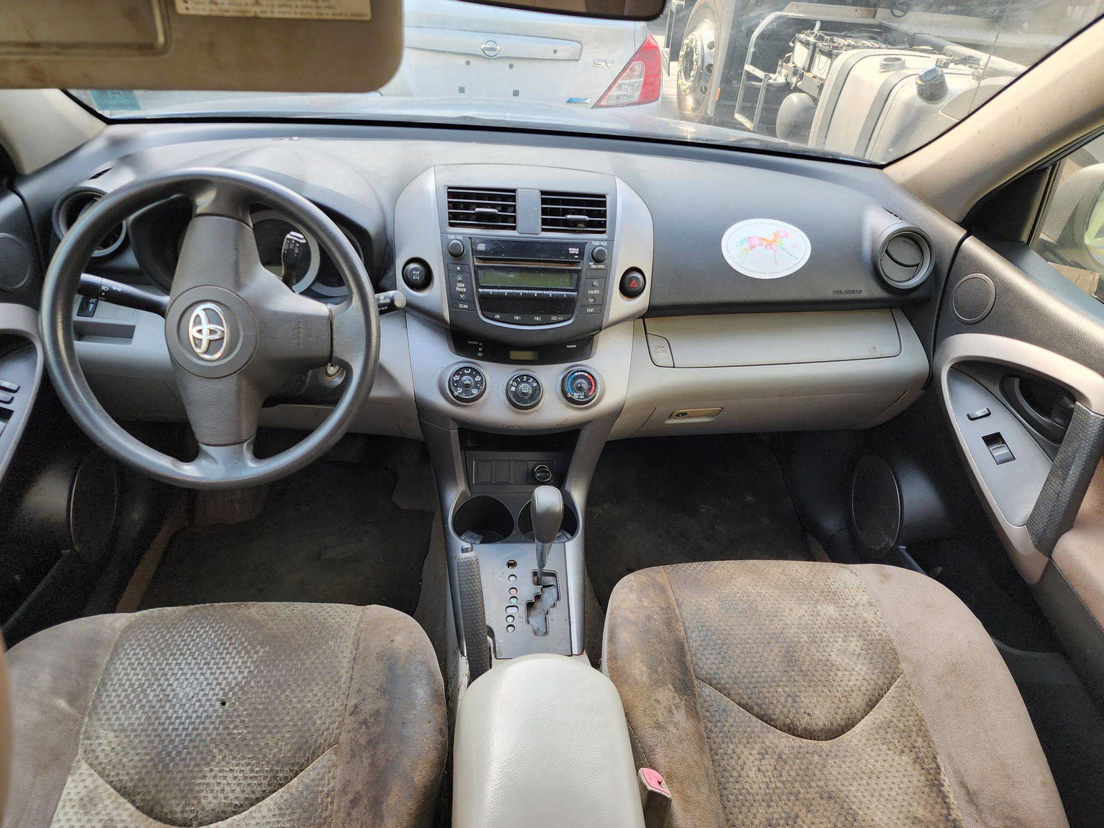 2007 TOYOTA RAV4 — 278196 Miles — Lot 215478 — Souq - Marhaba Auctions Used Cars - Image 8