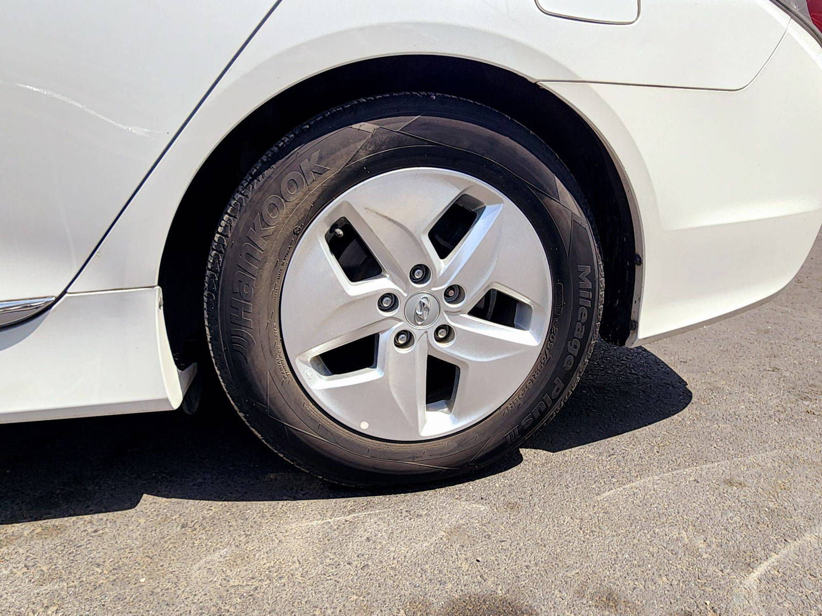 HYUNDAI SONATA 2012 - Marhaba Auction Used Cars - Image 10