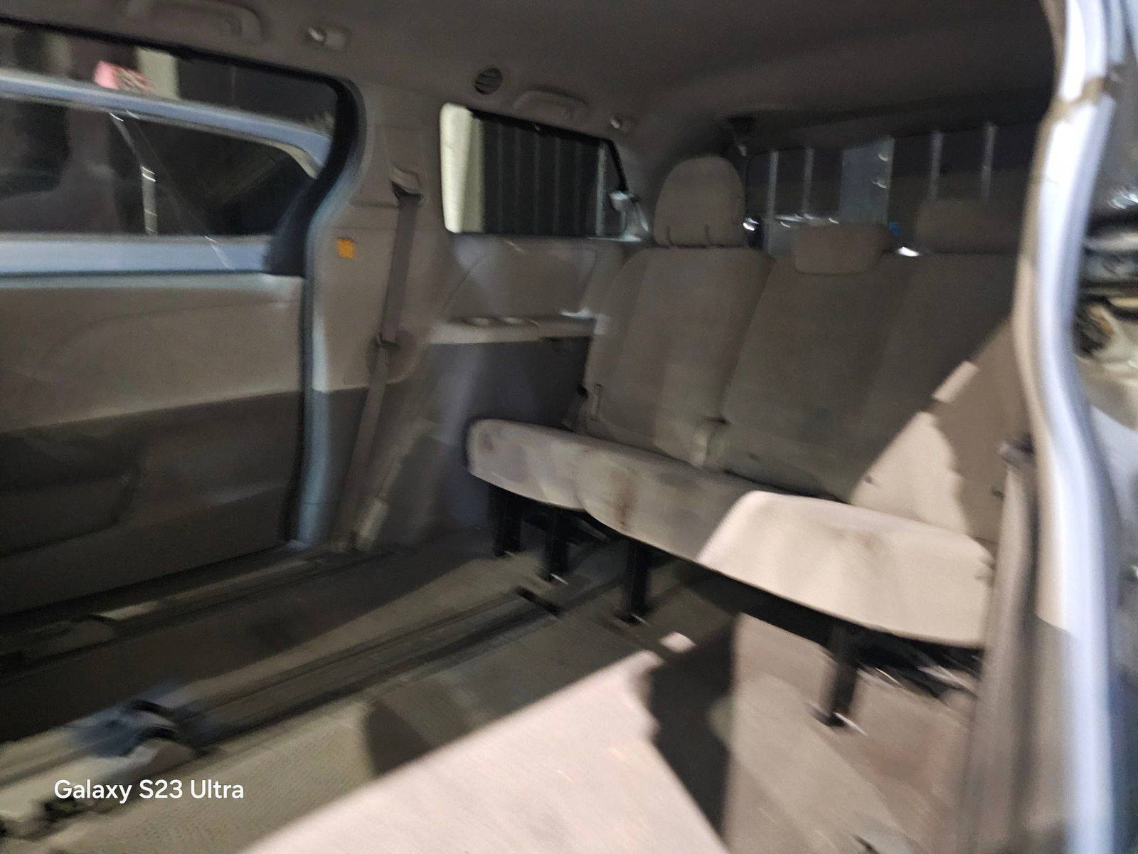 TOYOTA SIENNA 2011 - Marhaba Auction Used Cars - Image 8