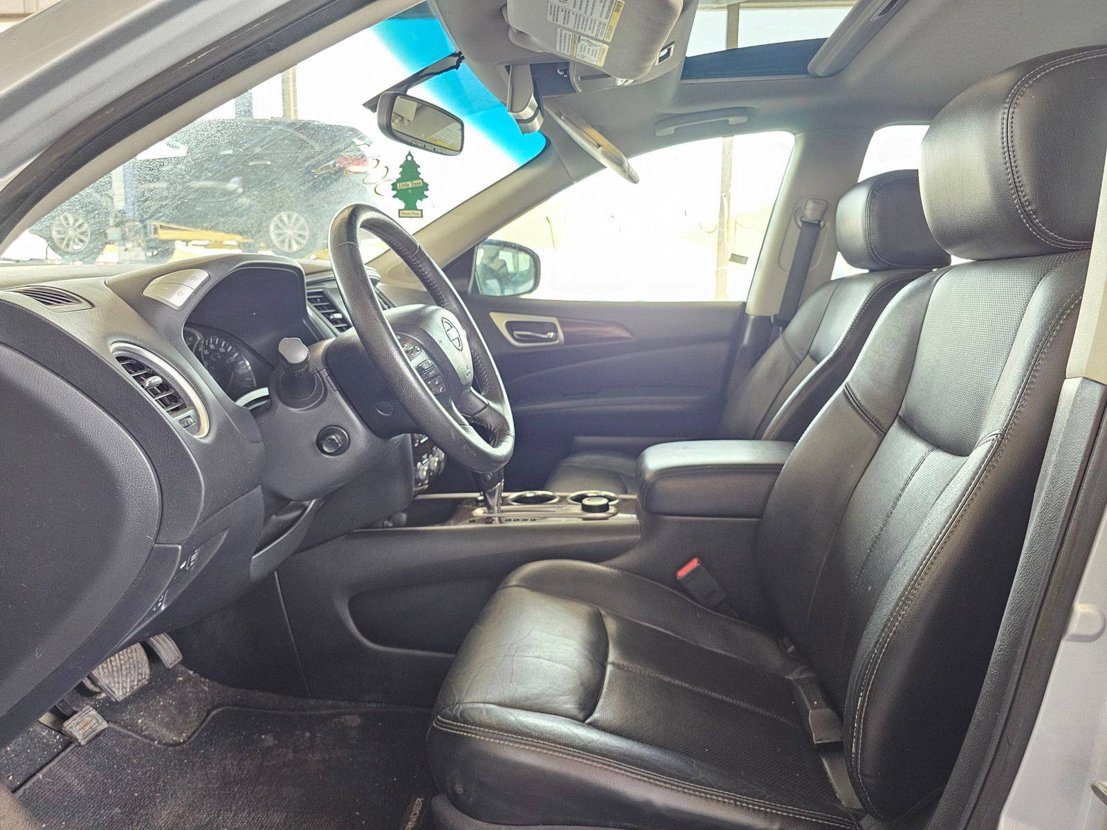 2013 NISSAN PATHFINDER — 186419 Miles — Lot 638017 — Souq - Marhaba Auctions Used Cars - Image 9