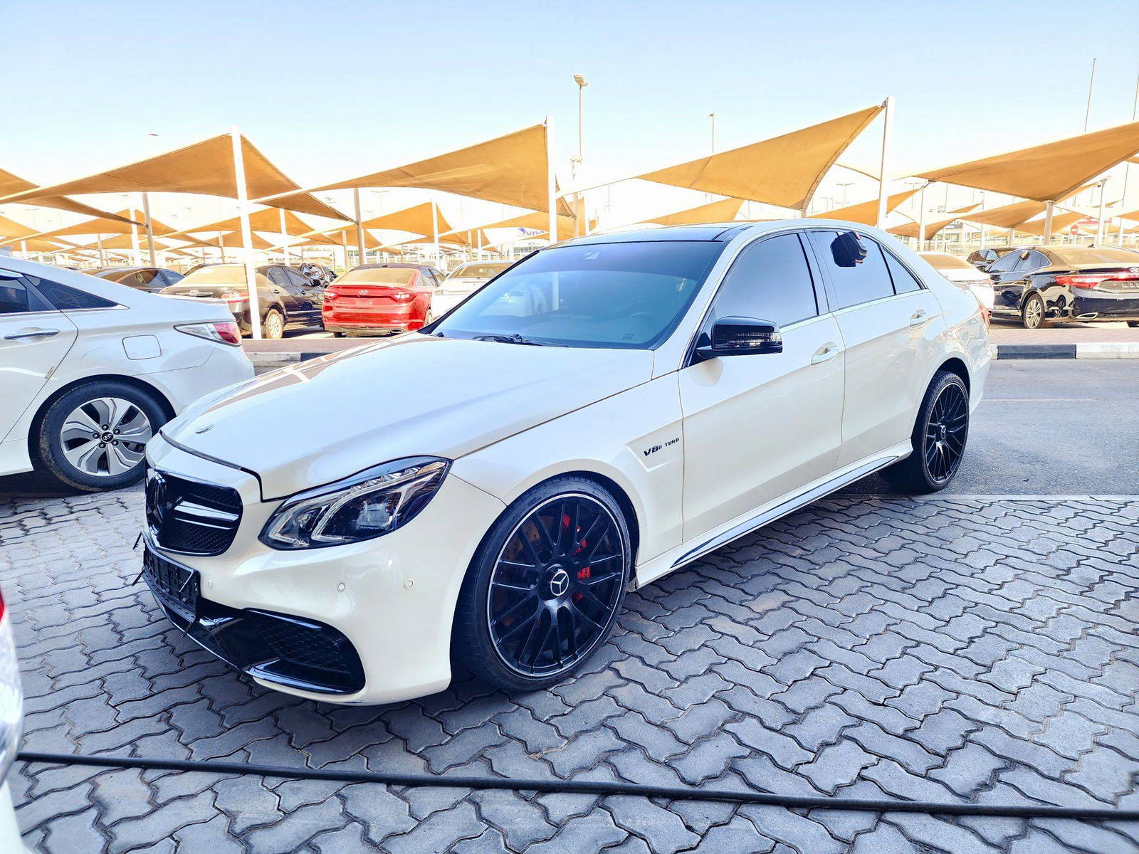 2011 MERCEDES BENZ E 63 AMG-S 4MATIC — 164424 KM — Lot 0771A395843 — Souq - Marhaba Auctions Used Cars - Image 5