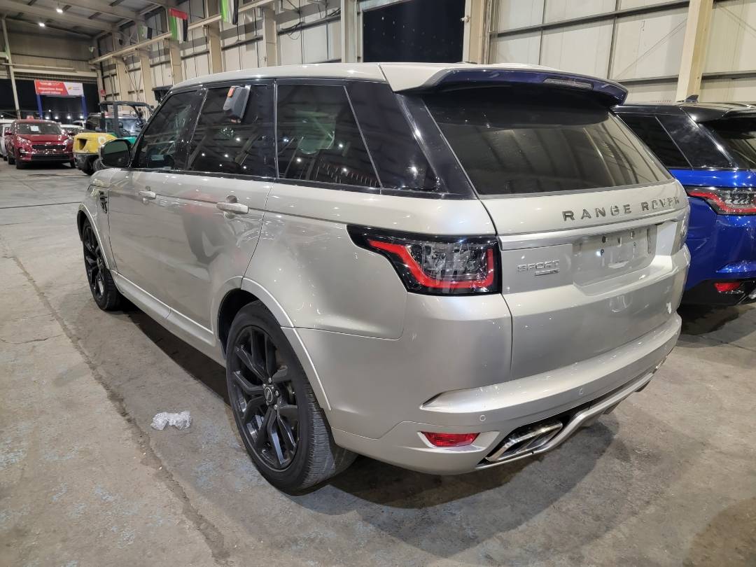 2014 LAND ROVER RANGE ROVER SPORT — 149783 KM — Lot A328151 — Main - Marhaba Auctions Used Cars - Image 4