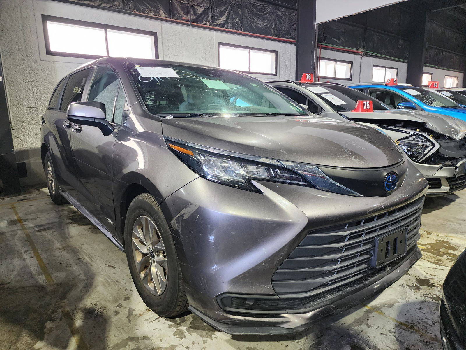 2021 TOYOTA SIENNA — 167310 Miles — Lot 010101 — Main - Marhaba Auctions Used Cars - Image 3